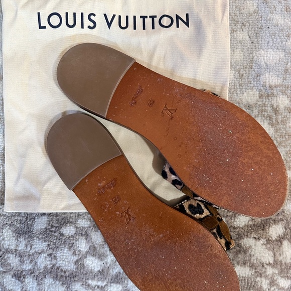 Louis Vuitton calf hair leopard slides size 36 - Picture 3 of 3